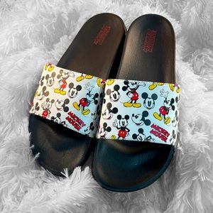 NEW Disney Mickey Mouse Slide US Size 10.5/11 MENS